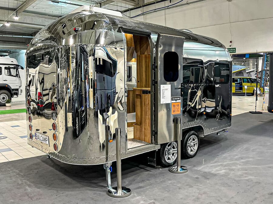 Shine Camping